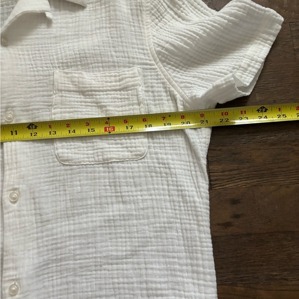 TWO Express Crinkle Textured Cotton Short Sleeve Shirts! Good used condition. - Picture 9 of 14